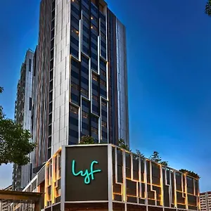 Lyf Farrer Park Aparthotel