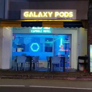 Galaxy Pods Capsule Boat Quay Kapselhotel