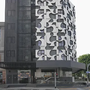 Amrise Kitchener Hotel