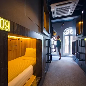 Cube Boutique Capsule At Chinatown Capsule hotel